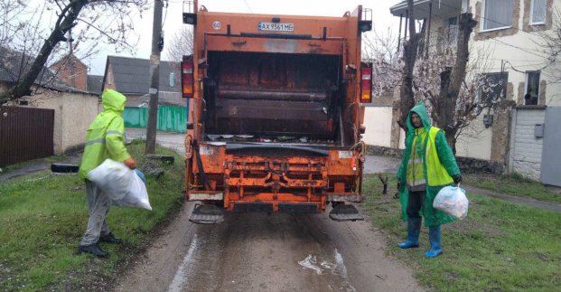 У Харкові щоденно вивозять сміття понад 130 машин