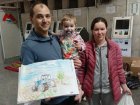 Художники малюють із дітьми на станціях харківського метро