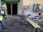 У Московському районі висаджують квіти та прибирають двори після обстрілів