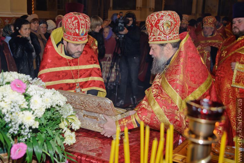 Десниця святого великомученика Димитрія Солунського прибула до Харкова