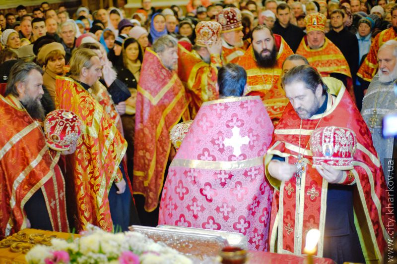 Десниця святого великомученика Димитрія Солунського прибула до Харкова