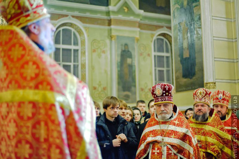 Десниця святого великомученика Димитрія Солунського прибула до Харкова