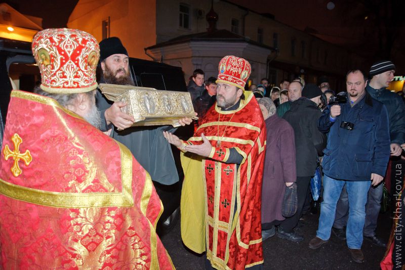 Десниця святого великомученика Димитрія Солунського прибула до Харкова