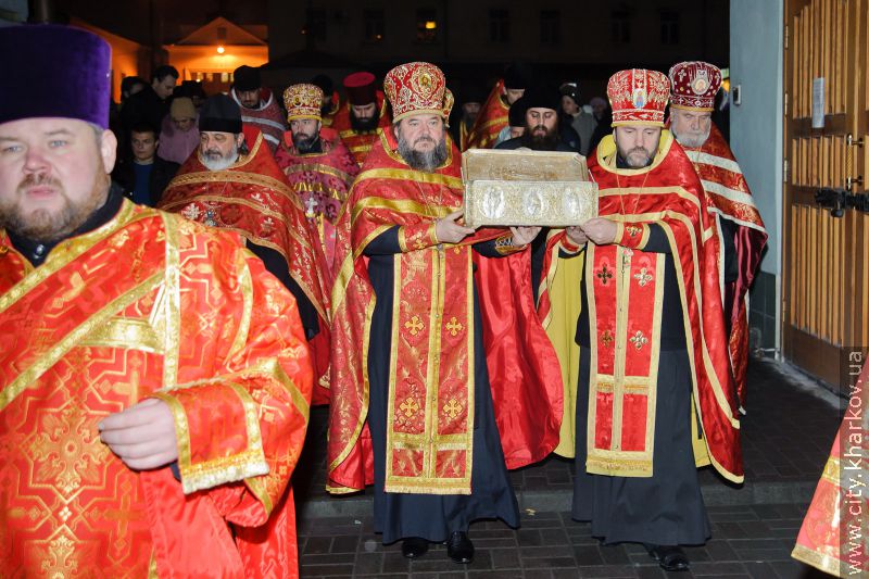 Десниця святого великомученика Димитрія Солунського прибула до Харкова