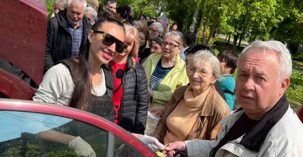 Жителям Слобідського району надають гуманітарну допомогу