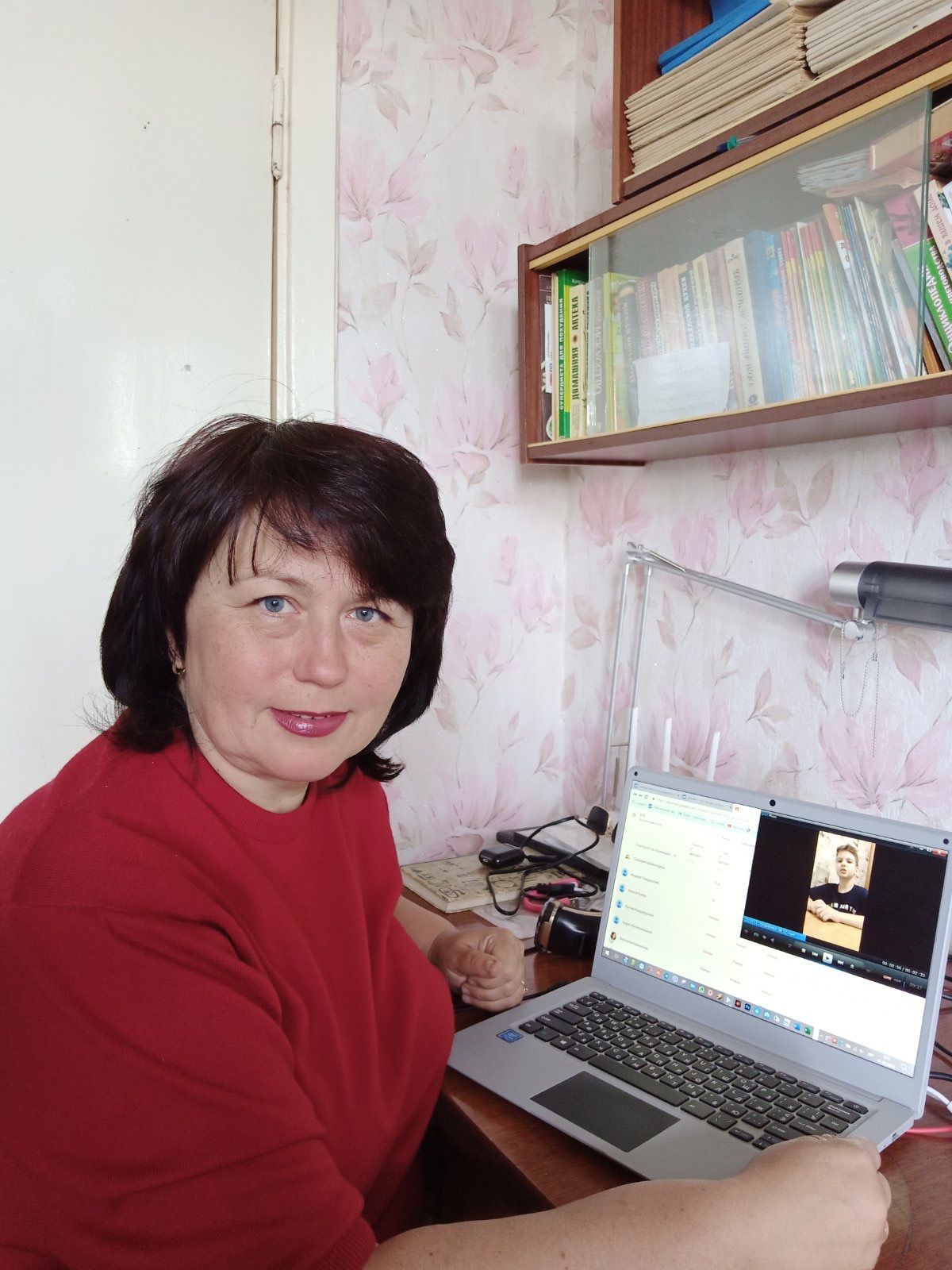 У школах Немишлянського району триває дистанційне навчання