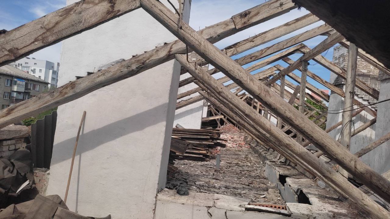 У Харкові тривають відновлювальні роботи