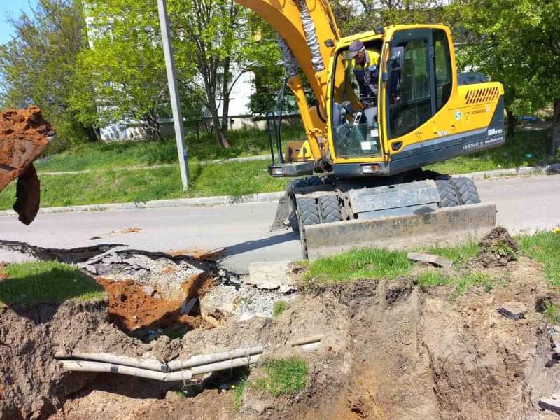 На Салтівці почали роботи з відновлення подачі води