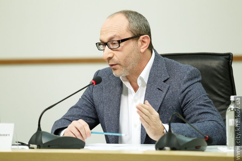 Геннадій Кернес поставив оцінку міській владі