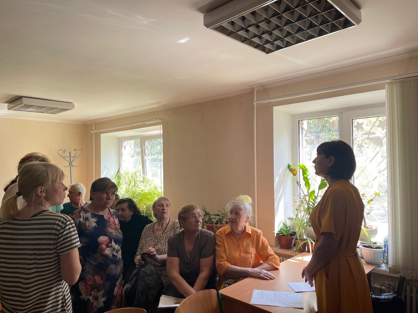 Харків'янам, які живуть у гуртожитках, допомагають соціальні працівники
