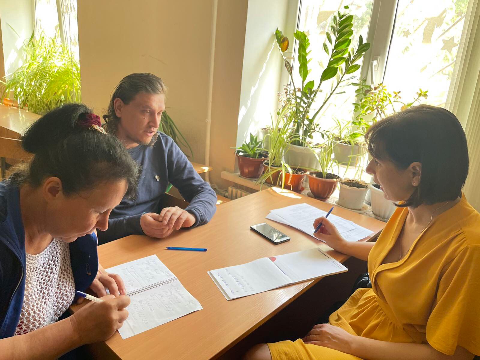 Харків'янам, які живуть у гуртожитках, допомагають соціальні працівники