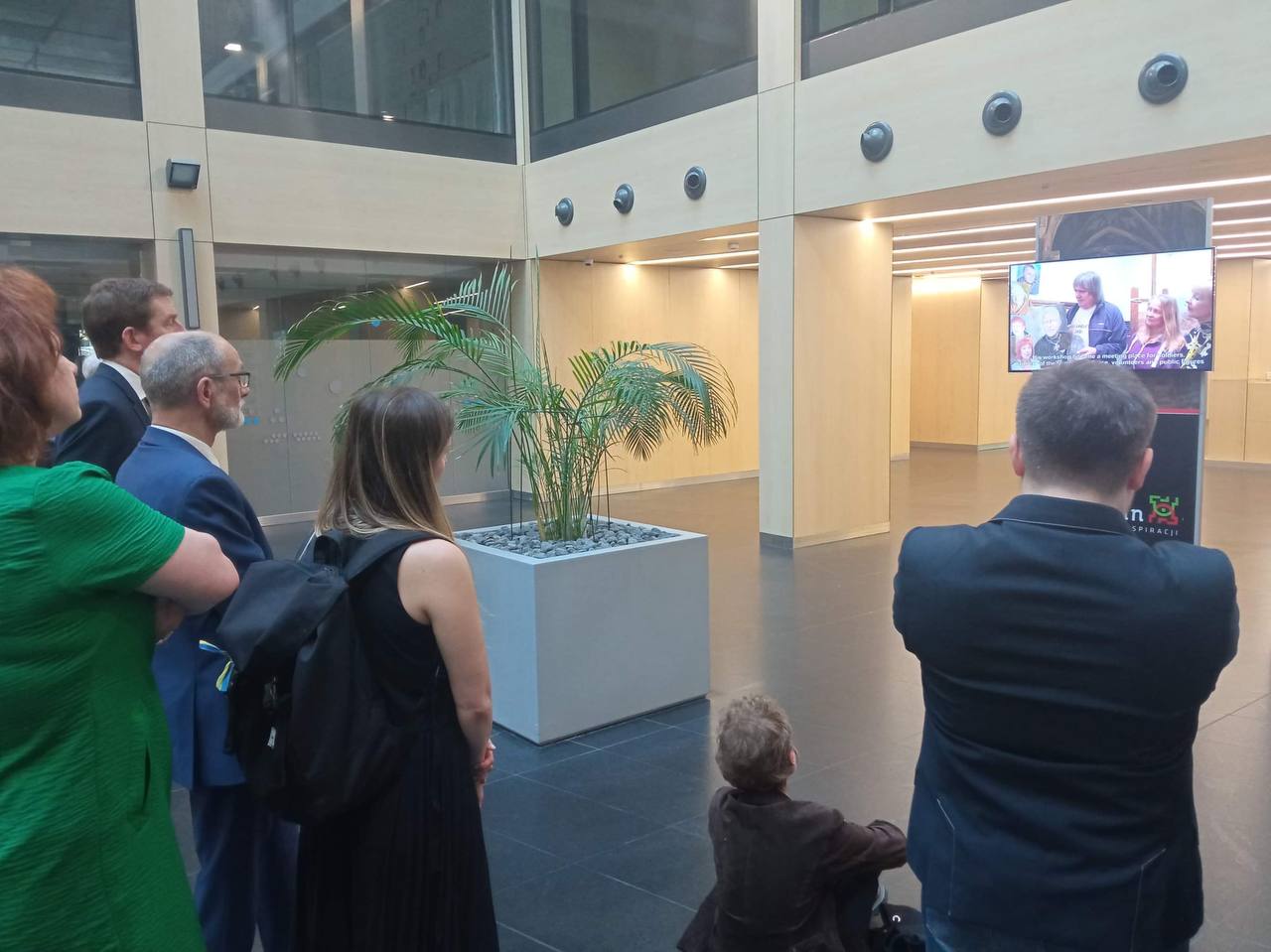 У Любліні презентували проєкт про харківських волонтерів і бійців тероборони