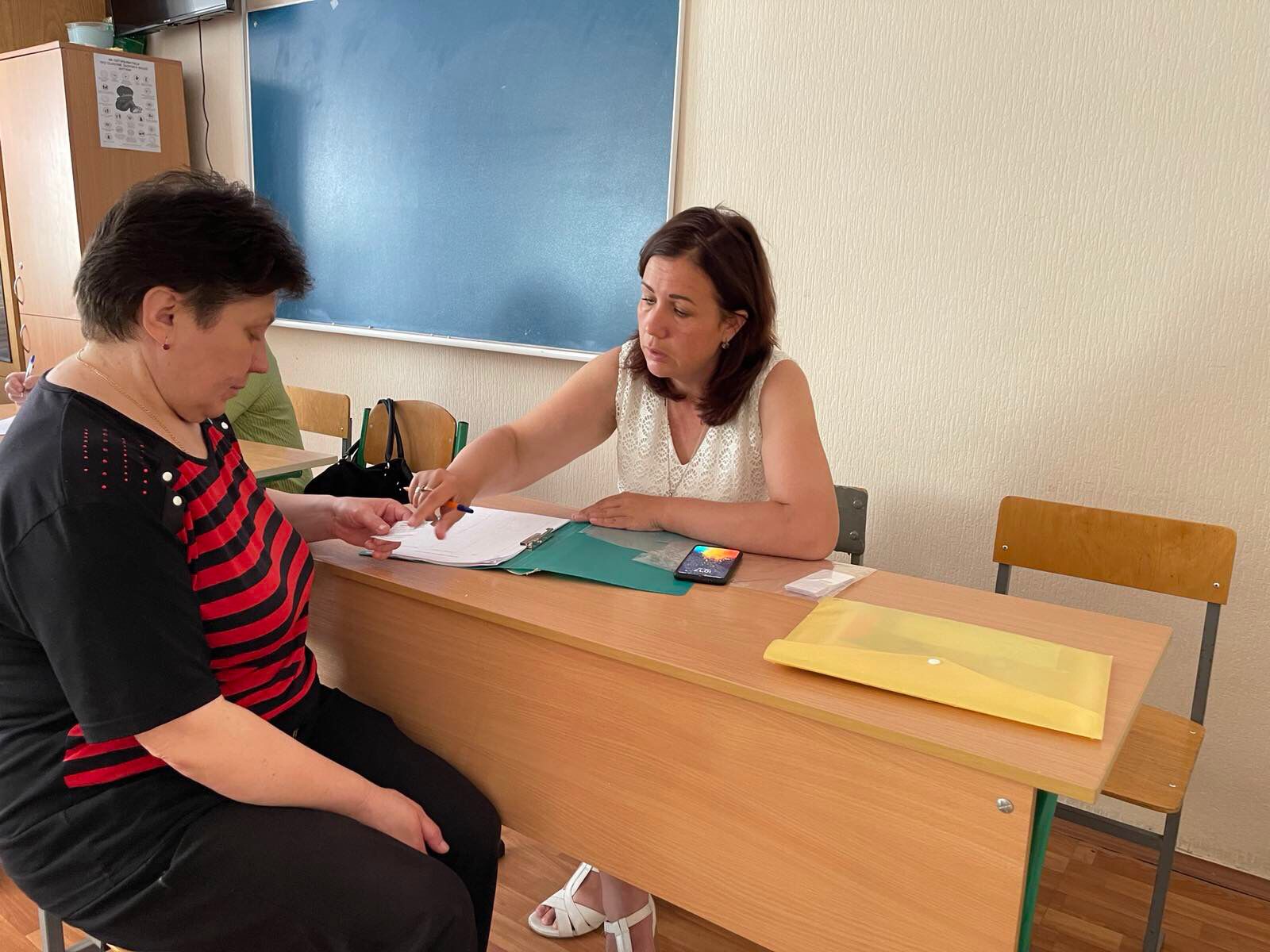 В Основ’янському районі продовжують надавати соціальну допомогу