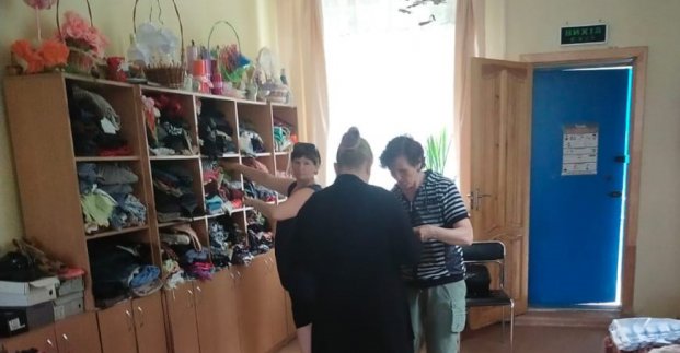 У терцентрі Новобаварського району приймають допомогу для переселенців