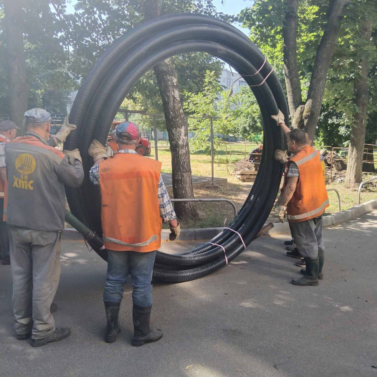 У Харкові для реконструкції тепломереж використовують сучасні труби