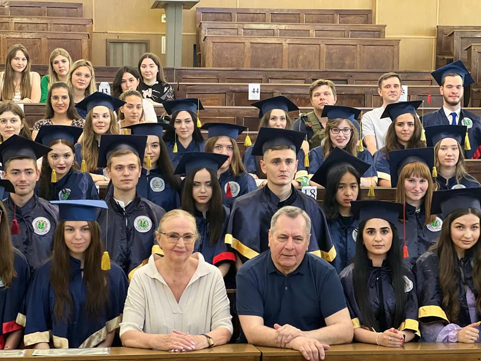 У Харківському медуніверситеті пройшов випускний