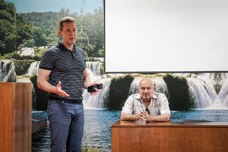 Працівників КВПВ вчили правильно діяти при виявленні мін та снарядів