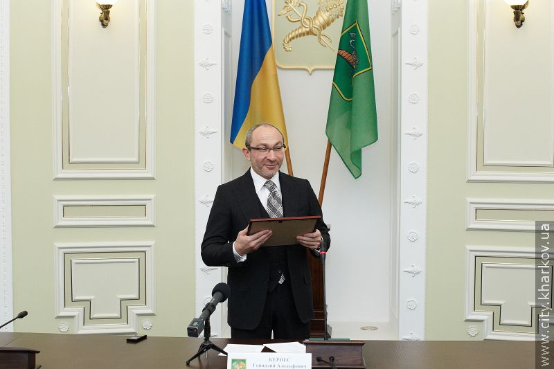 Геннадій Кернес провів прийом жіночої футбольної команди «Житлобуд-1»