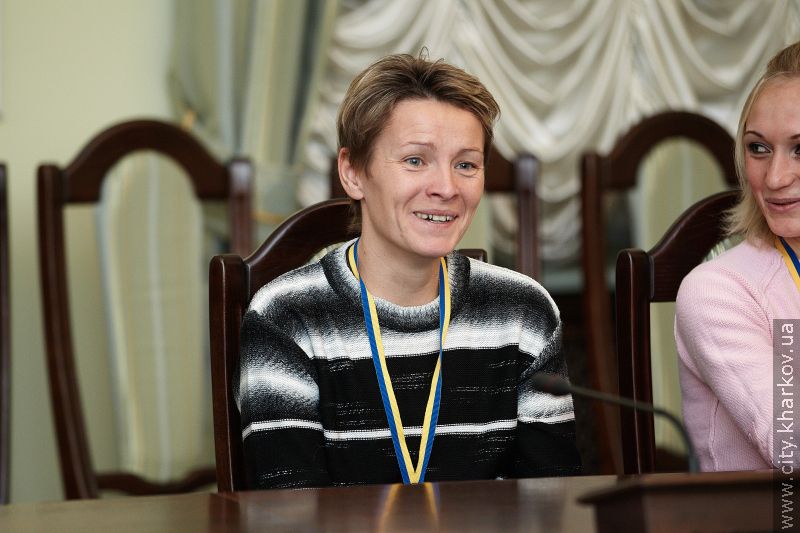 Геннадій Кернес провів прийом жіночої футбольної команди «Житлобуд-1»