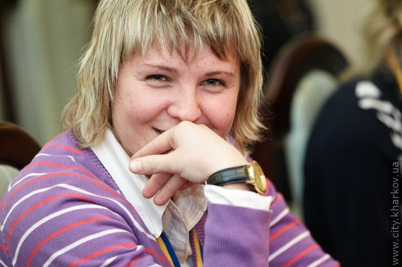 Геннадій Кернес провів прийом жіночої футбольної команди «Житлобуд-1»