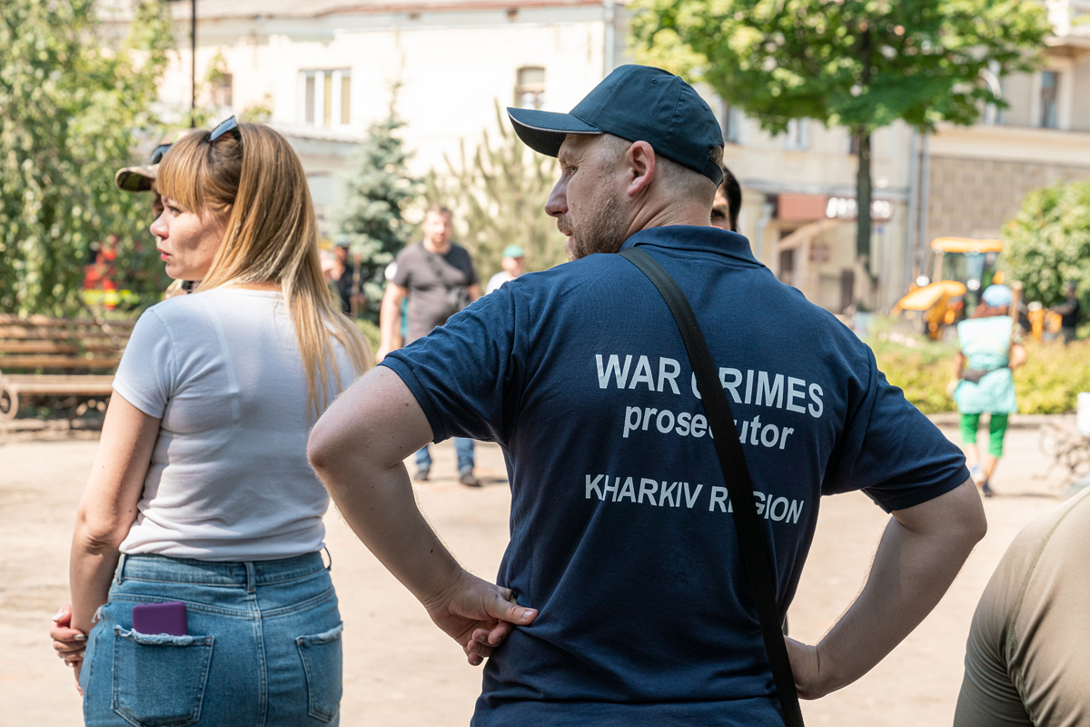 У Харкові усувають наслідки нічного обстрілу