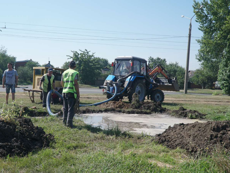 На Салтівці усунули пошкодження на водоводі