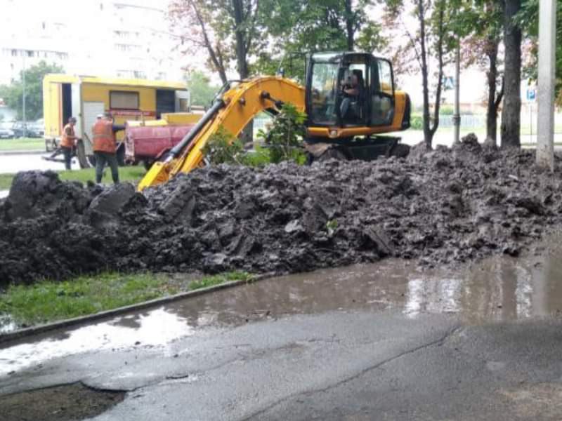 У Харкові ліквідували десять аварійних ситуацій на водоводах