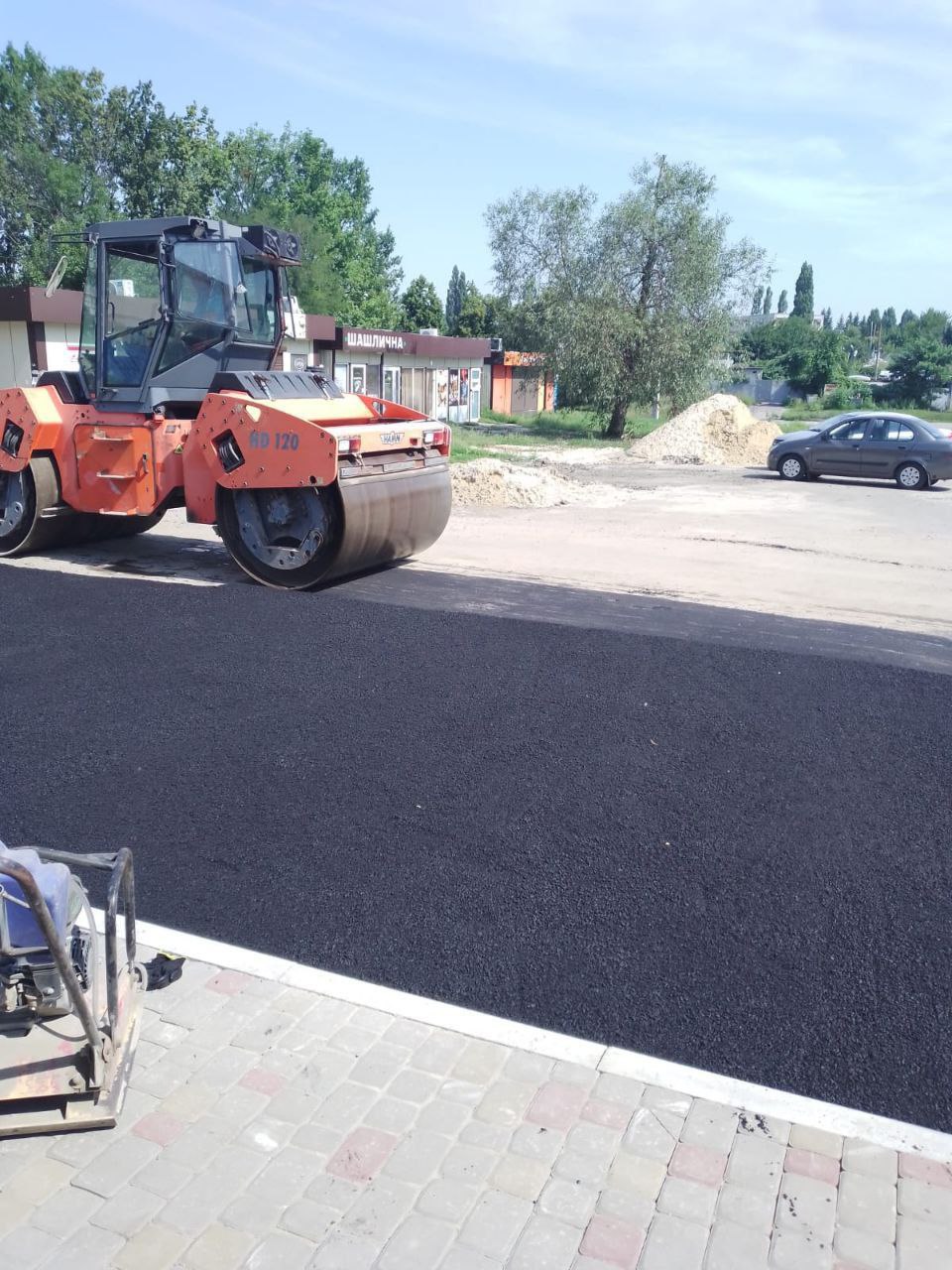 У Харкові продовжують міняти тепломережі та встановлювати пересувні котельні