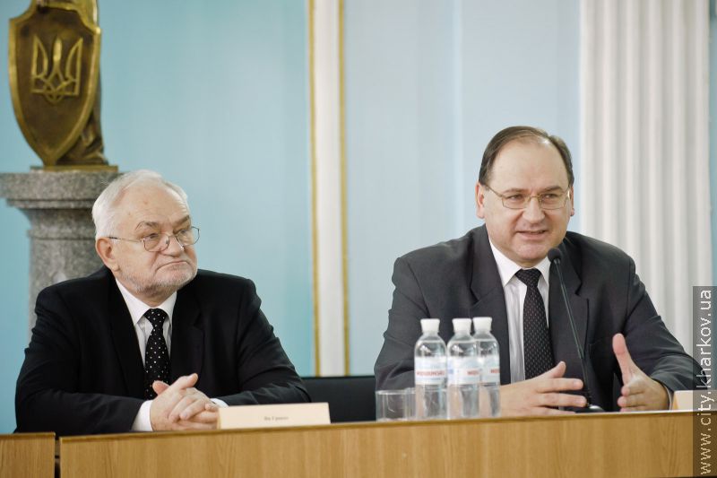 Польський посол зустрівся зі студентами харківської юракадемії