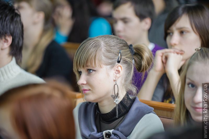 Польський посол зустрівся зі студентами харківської юракадемії