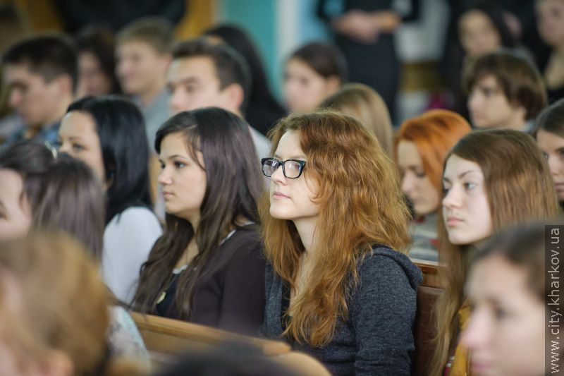 Польський посол зустрівся зі студентами харківської юракадемії