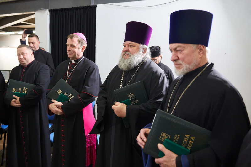 Ігор Терехов подякував за відданість Харкову представникам духовенства