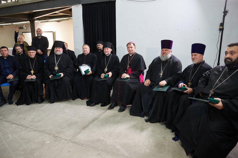 Ігор Терехов подякував за відданість Харкову представникам духовенства
