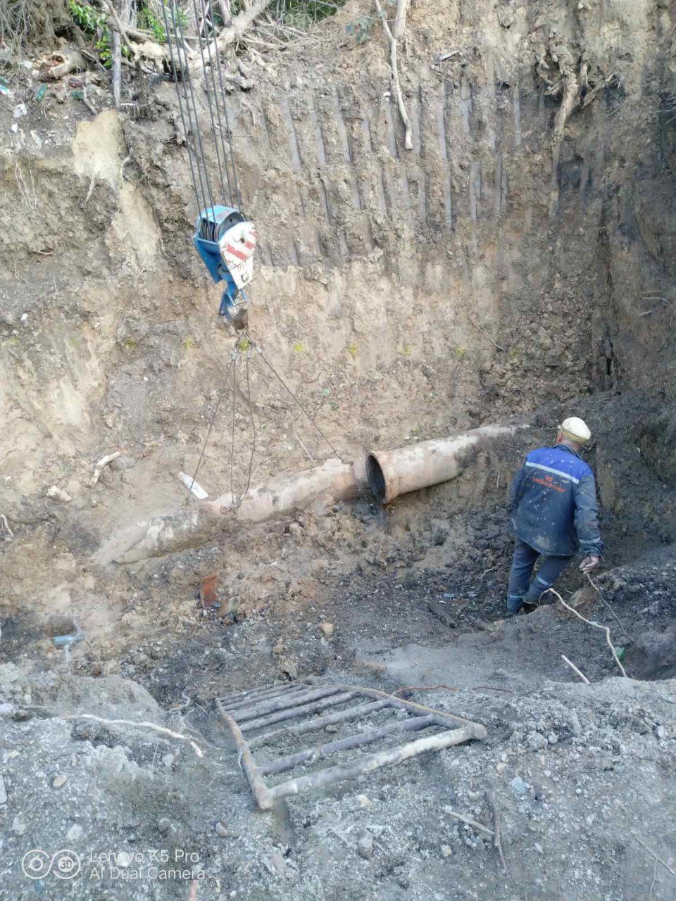 У П'ятихатках відновили водопостачання після вибуху на трубопроводі