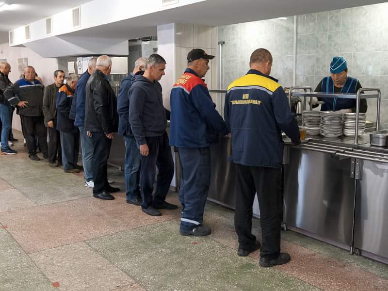 «Харківводоканал» забезпечує харчуванням понад тисячу співробітників