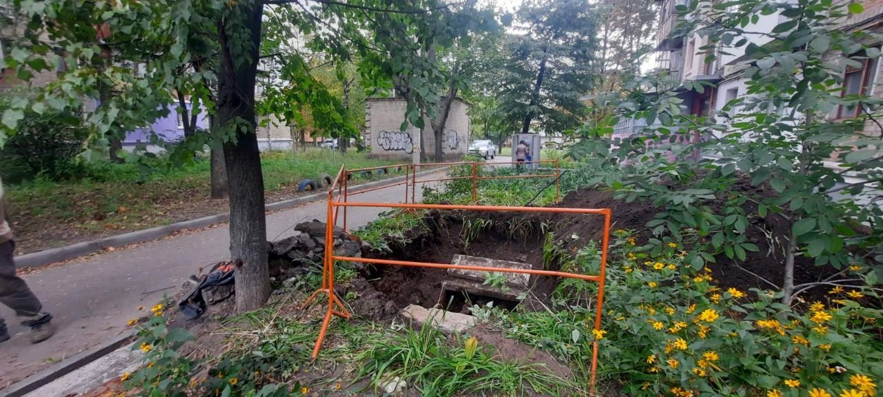 «Теплові мережі» пришвидшили роботи у центральних частинах міста