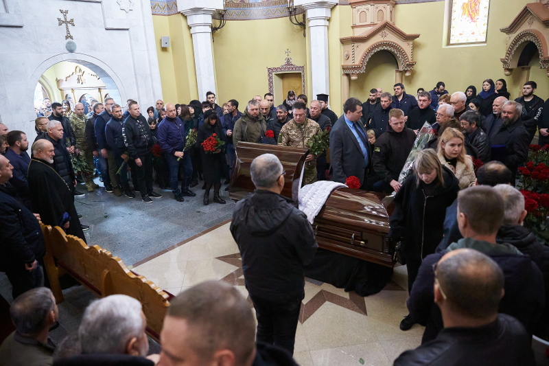 У Харкові попрощалися з Валерієм Арутюновим