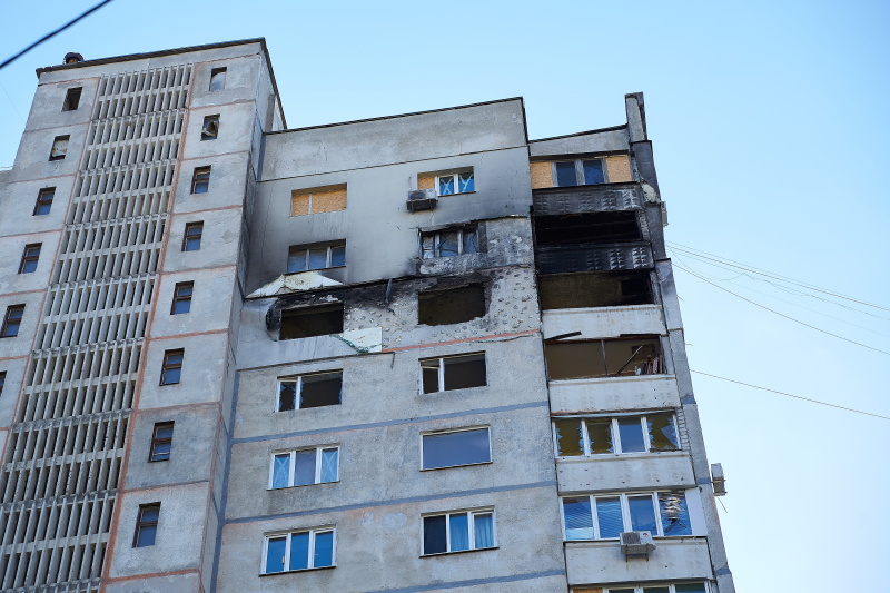 На Північній Салтівці відновлюють житловий фонд та готуються до зими