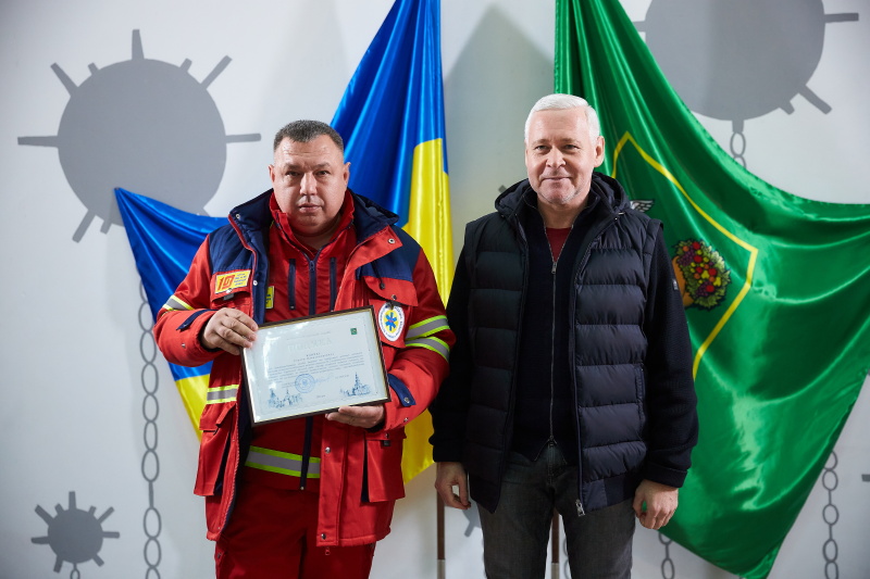 Ігор Терехов нагородив водіїв міського транспорту та дорожників