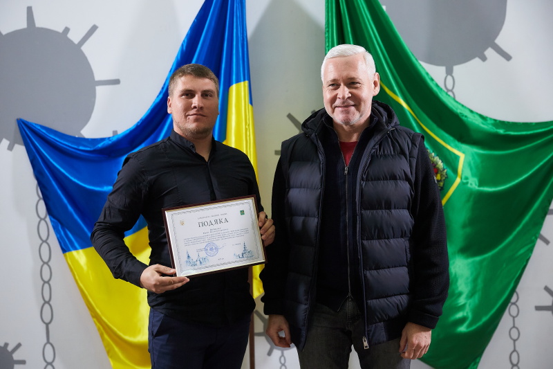 Ігор Терехов нагородив водіїв міського транспорту та дорожників
