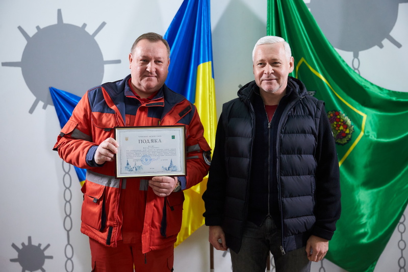 Ігор Терехов нагородив водіїв міського транспорту та дорожників