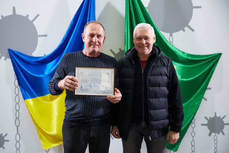Ігор Терехов нагородив водіїв міського транспорту та дорожників