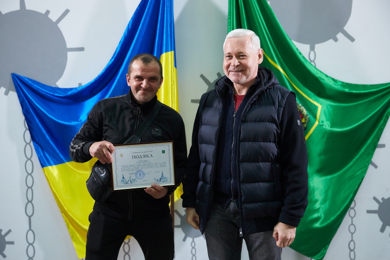 Ігор Терехов нагородив водіїв міського транспорту та дорожників