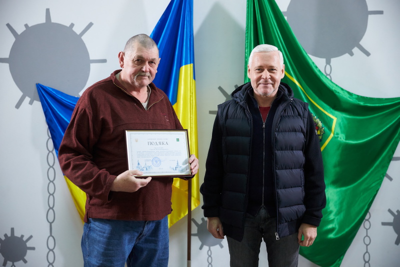 Ігор Терехов нагородив водіїв міського транспорту та дорожників