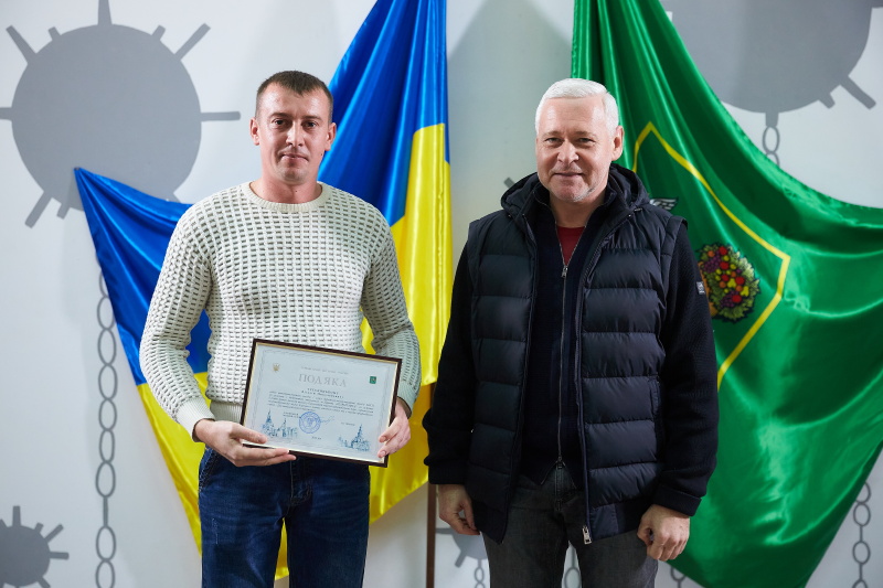 Ігор Терехов нагородив водіїв міського транспорту та дорожників
