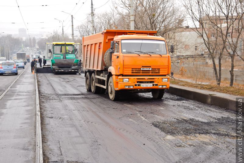 Завершується ремонт дороги на Велозаводському мості