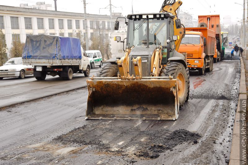 Завершується ремонт дороги на Велозаводському мості