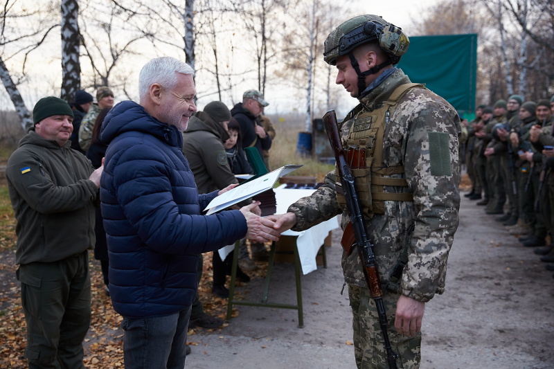 Ігор Терехов нагородив ракетників та артилеристів