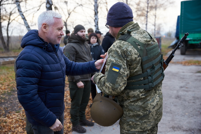 Ігор Терехов нагородив ракетників та артилеристів