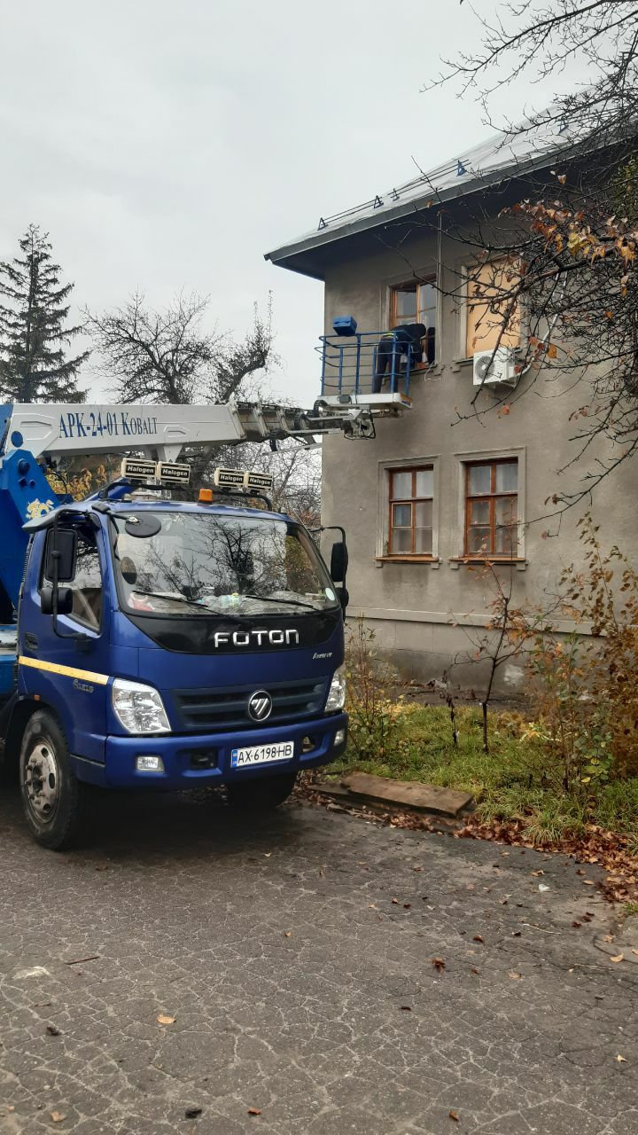 У Харкові з початку війни закрили 18 тисяч вікон